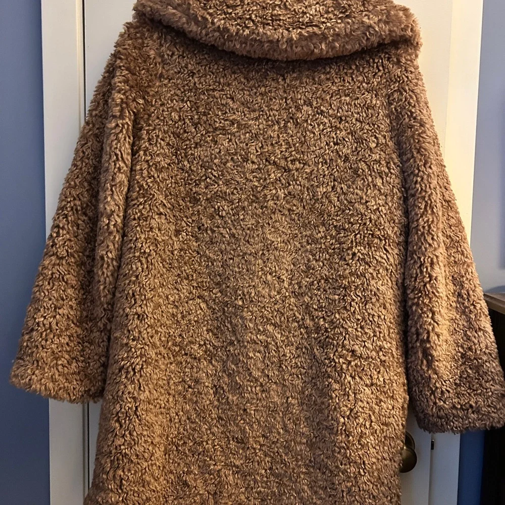 Women's Brown Faux Fur Coat - Picture 5 of 5